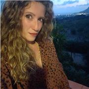 Laureata in psicologia mi candido come insegnante di sostegno per bambini e di psicologia e filosofia per liceali